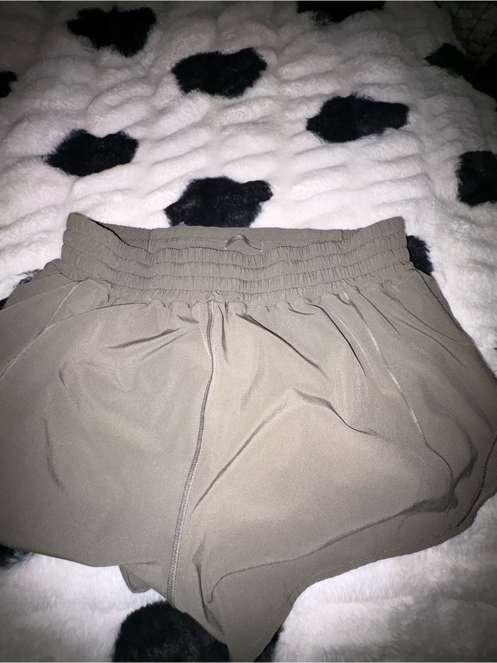 lululemon athletica Olive Green Athletic Running Shorts - Picture 2 of 2